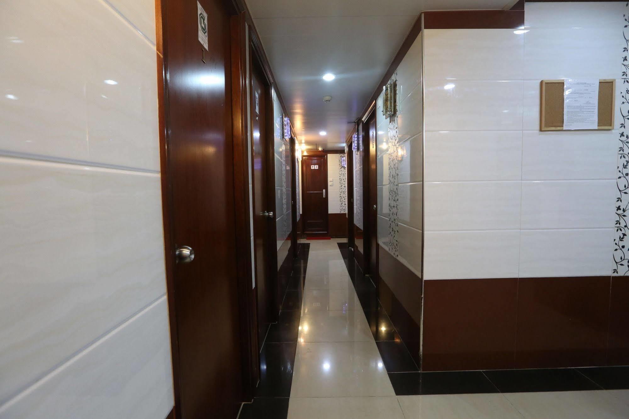 Temple Street Hotel Kowloon  Eksteriør billede